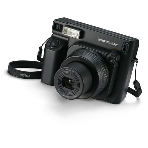instax WIDE 400 - Promotional images - 07 With shoulder strap - Black_0279_Stack (1-1)